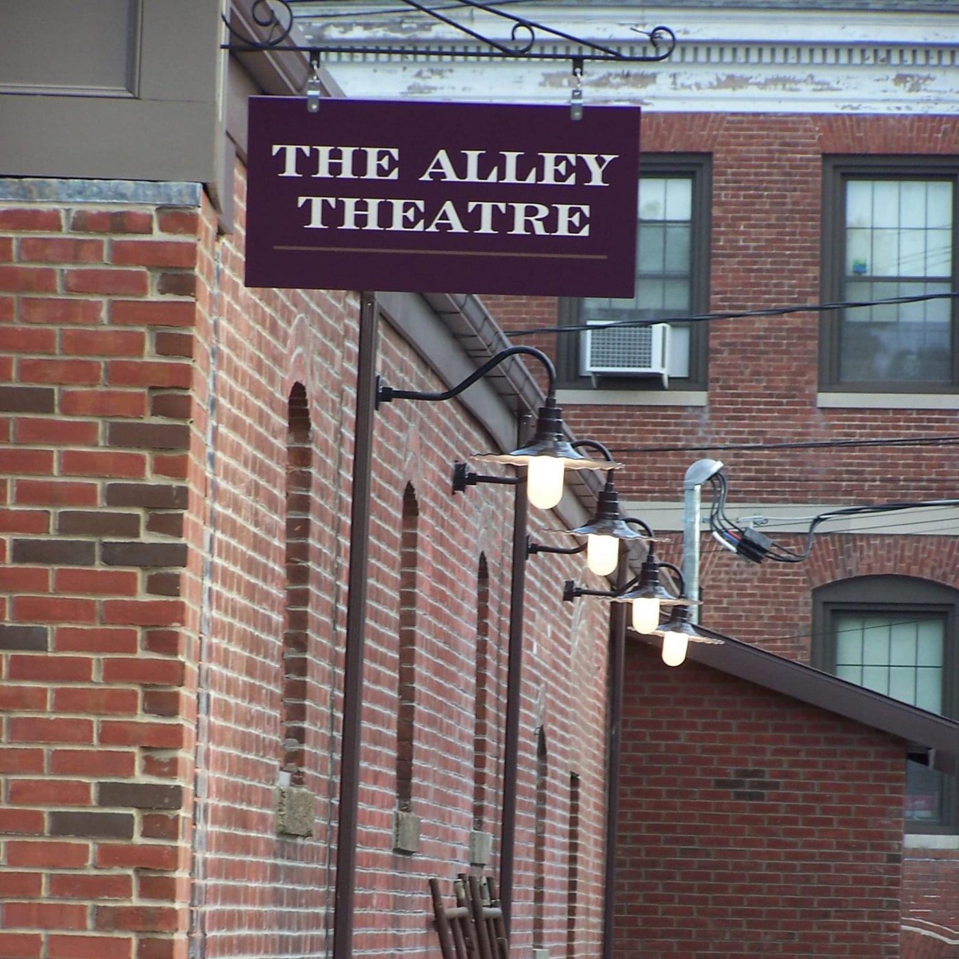Alley Theatre image