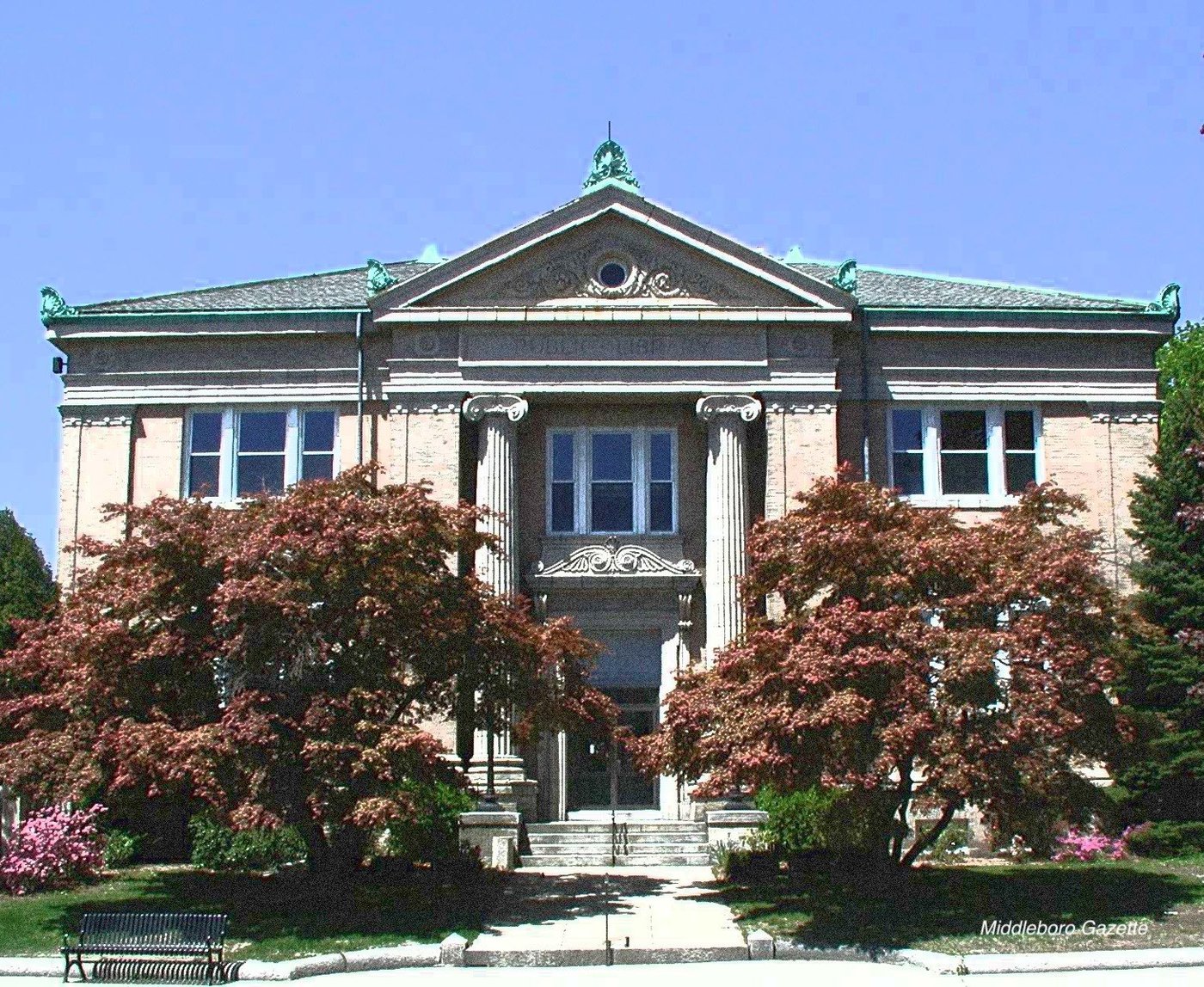 Middleborough Public Library image